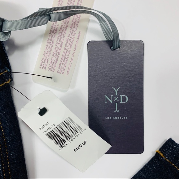 NWT NYDJ Marilyn Straight Jean (Petite) - Picture 6 of 9